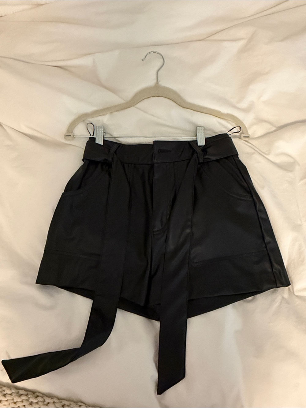 Zara Black High-Waist Leather Belted Women's Shorts